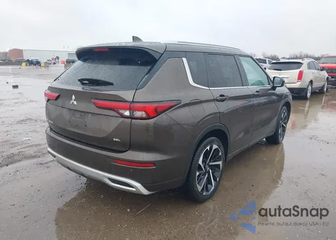 2022 Mitsubishi Outlander Sel 2.5 2Wd/Sel Special Edition 2Wd from USA, damaged, VIN JA4J3VA84NZ074693